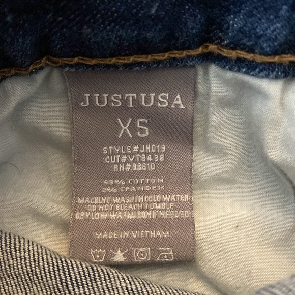 Just USA Women’s Blue Ripped Denim Shorts Size XS - Picture 7 of 7